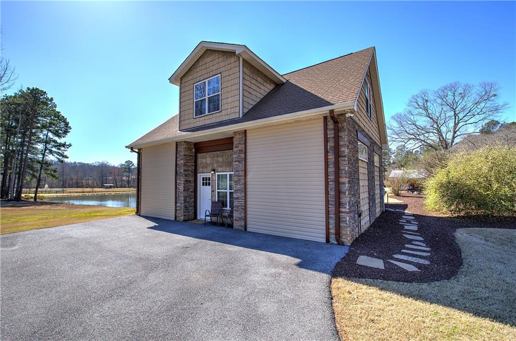 82 Lee Bone Road