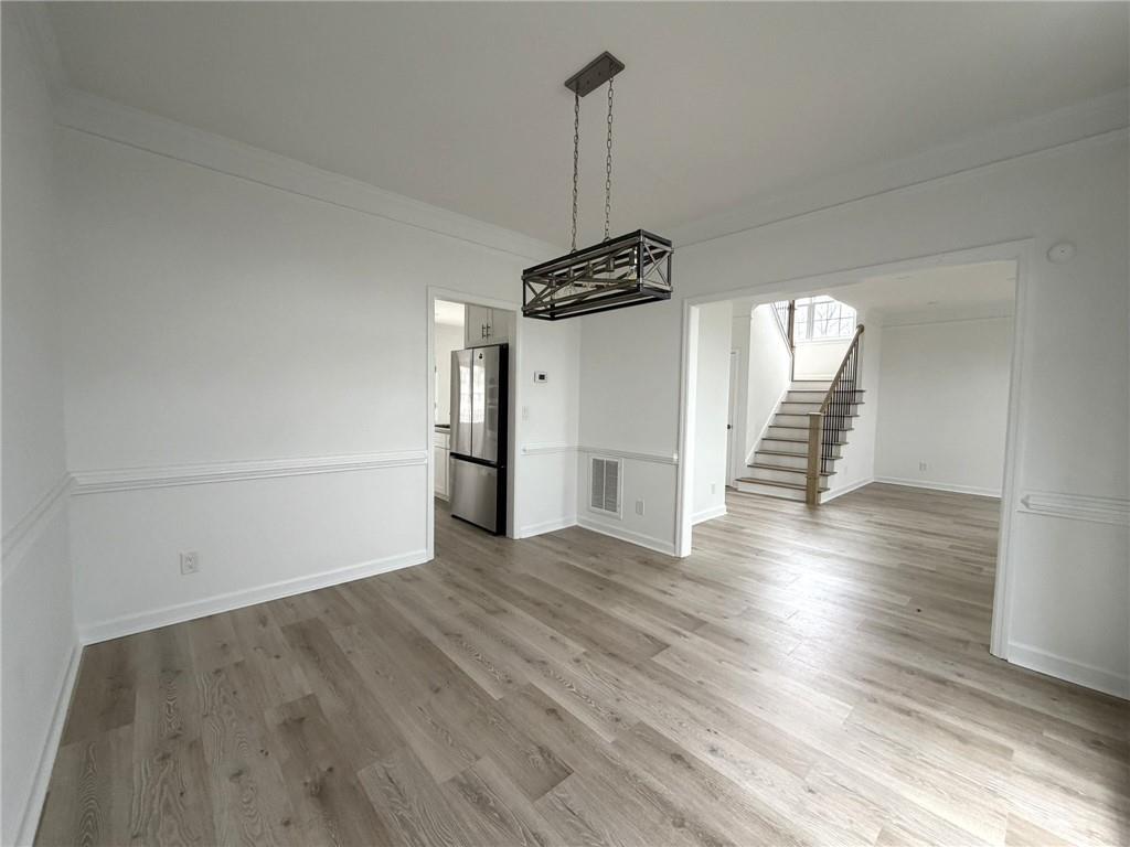 4865 Chesterfield Court