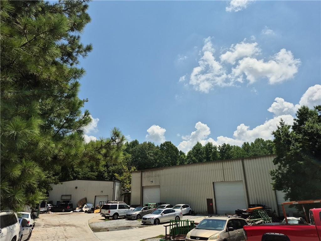 4300 Business Park Court SW