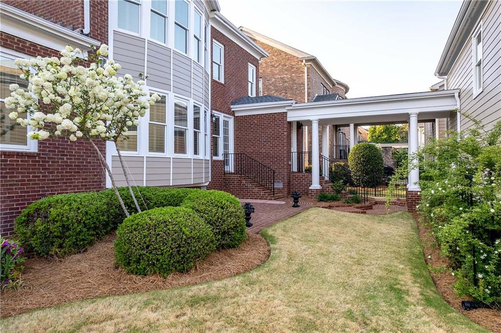 8095 Georgetown Circle, Suwanee, Georgia image 45