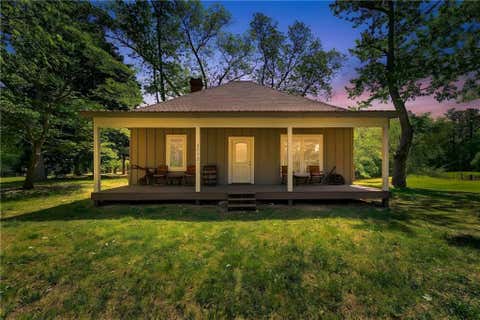 Homes For Sale - 3993 Pool Road Rd<br/> Douglas County, Winston, GA 30187