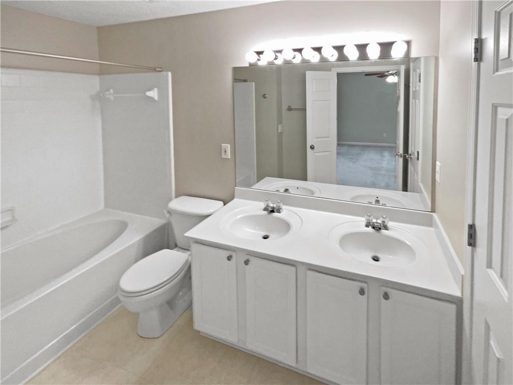 Windward Pointe - Residential