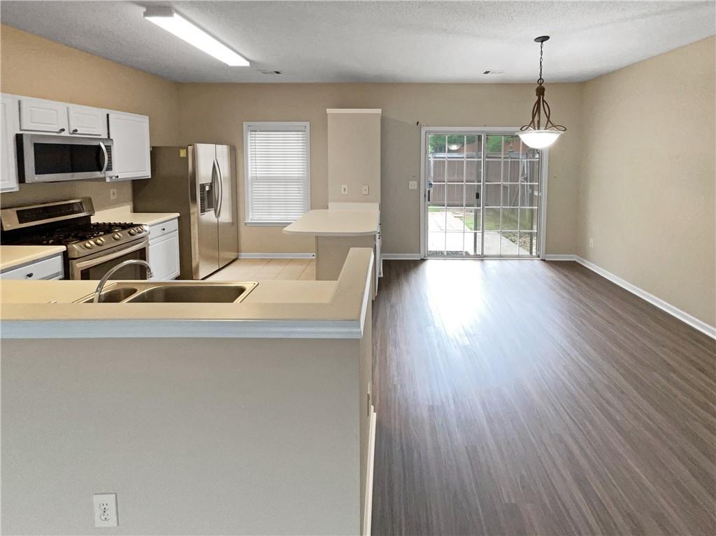 Windward Pointe - Residential