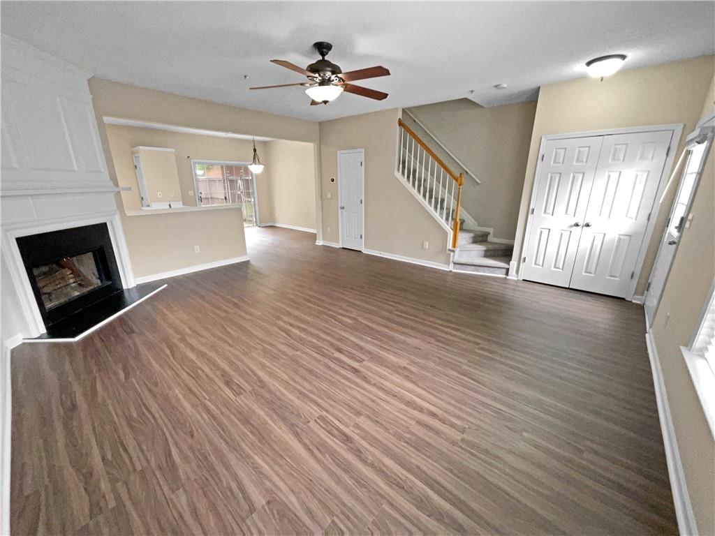 Windward Pointe - Residential