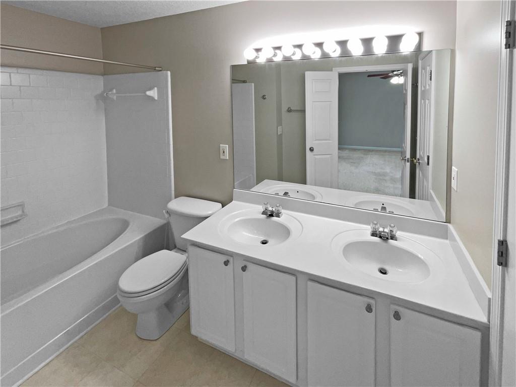 Windward Pointe - Residential