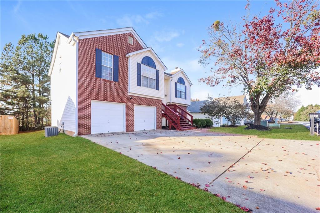 5899 Eagles Feather Lane