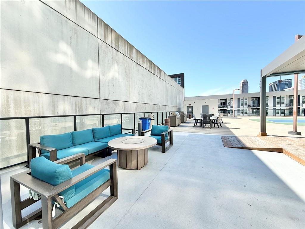 1280 West - Residential