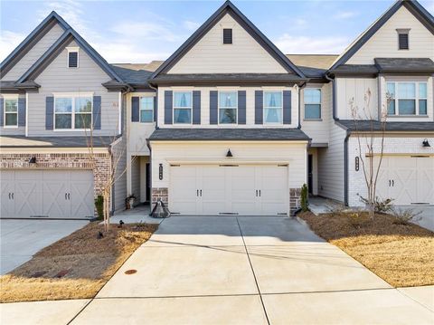 A home in Flowery Branch