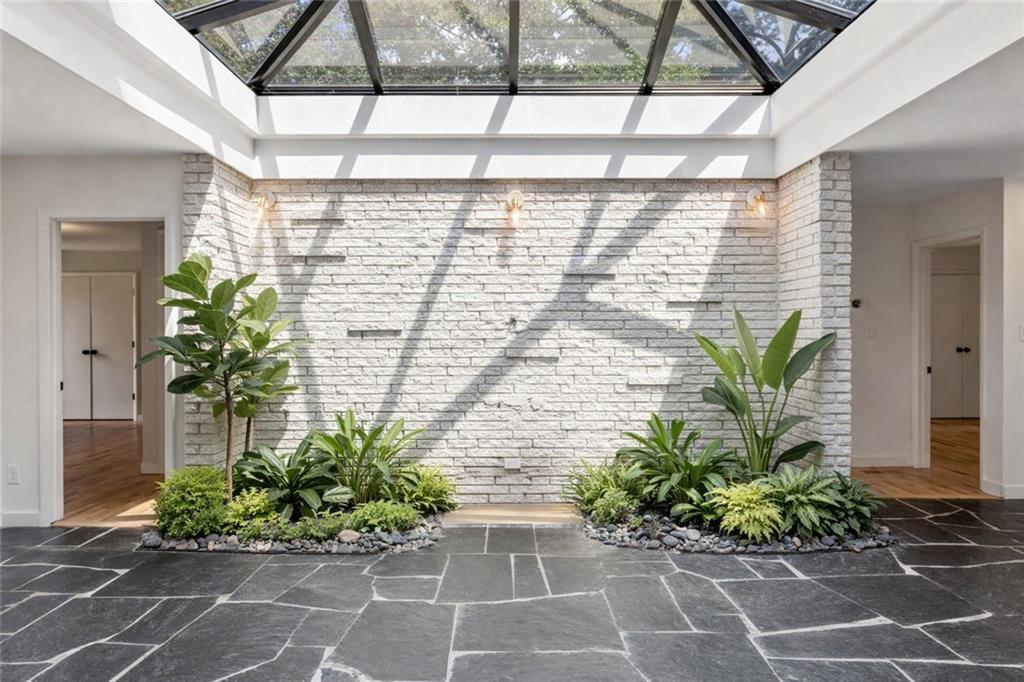 1791 Breckenridge Drive NE