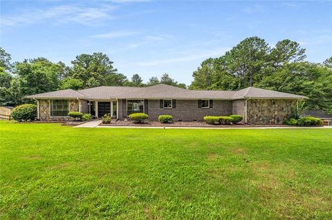 Photo of 1535 PATHFINDER Way SW, Lilburn, GA 30047 (MLS # 7607560)