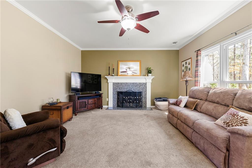20 Grove Place, Suwanee, Georgia image 9