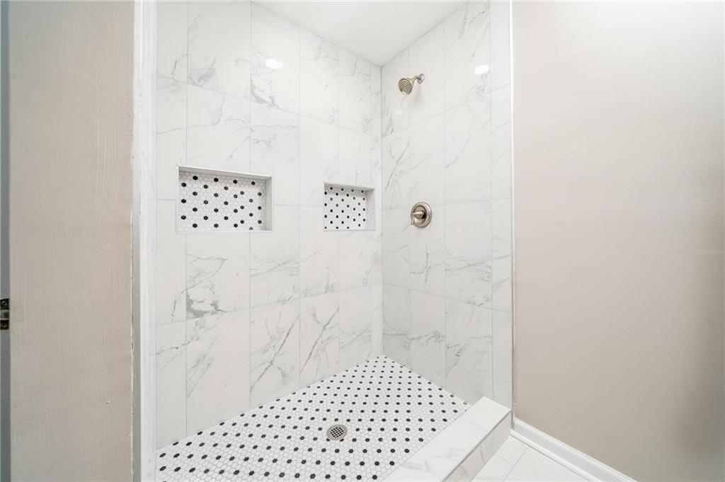 665 S Eugenia Place, Atlanta, Georgia image 25