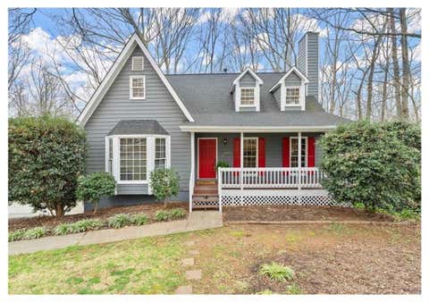 Homes For Sale - 1910 Fernwood Drive<br/> Lawrenceville, GA 30043