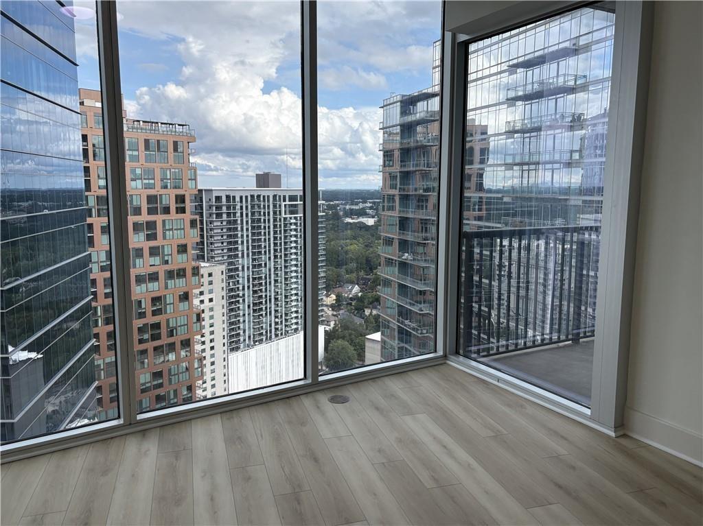 1010 Midtown - Residential