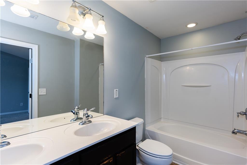 1239 Sharonton Drive, Stone Mountain, Georgia image 16