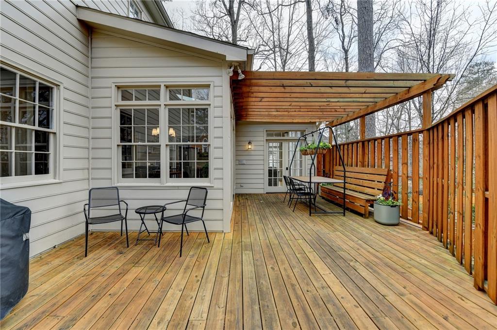 Sentinel Lake - Residential