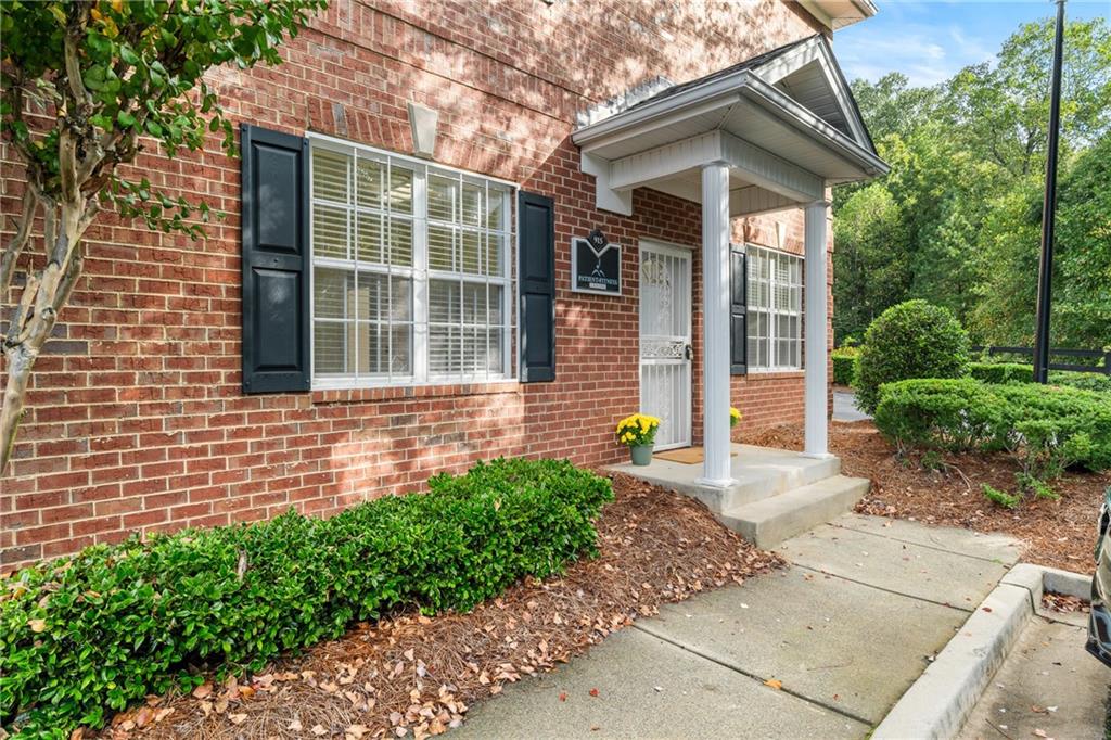 1875 Old Alabama Road 915