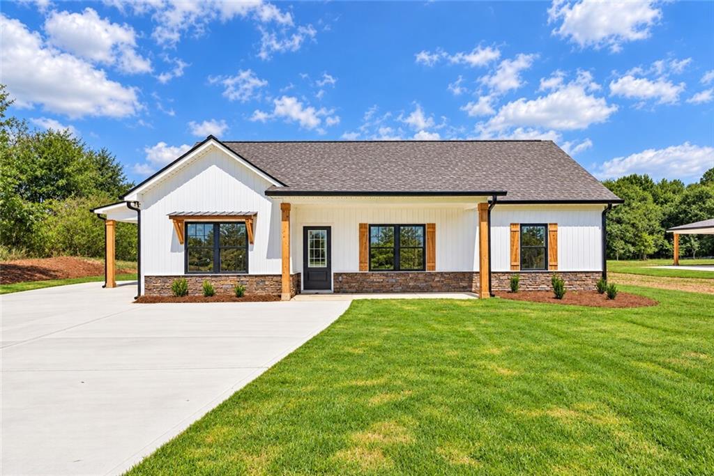 781 Old Brock Road