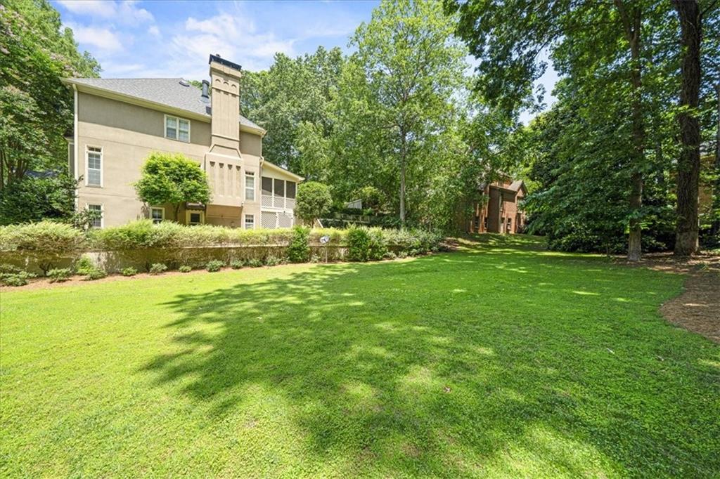 Sentinel Lake - Residential