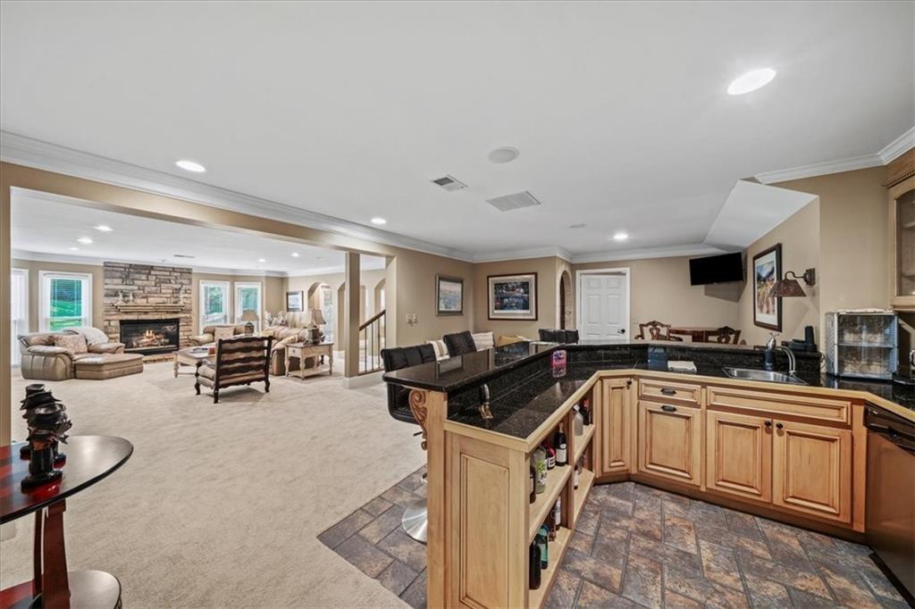 Sentinel Lake - Residential