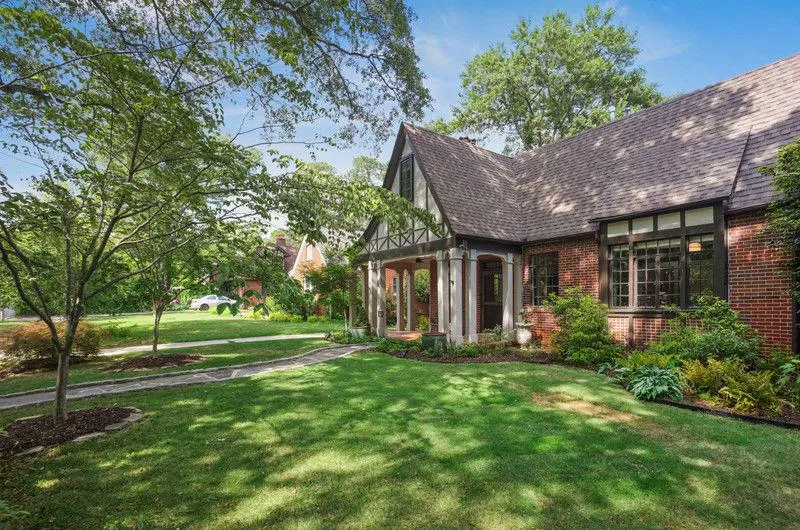 Avondale Estates, Georgia 30002, United States, 5 Bedrooms Bedrooms, ,5 BathroomsBathrooms,Residential,Active,119589