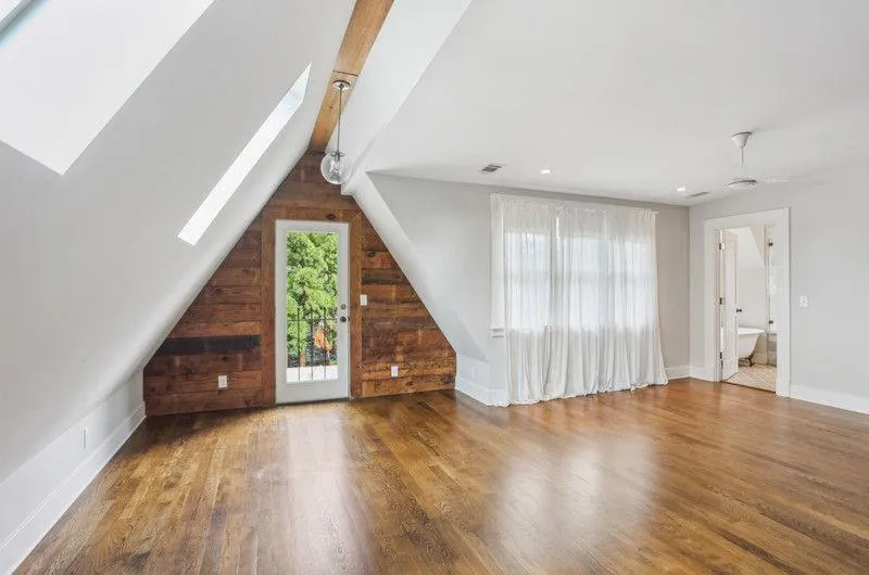 Avondale Estates, Georgia 30002, United States, 5 Bedrooms Bedrooms, ,5 BathroomsBathrooms,Residential,Active,119589