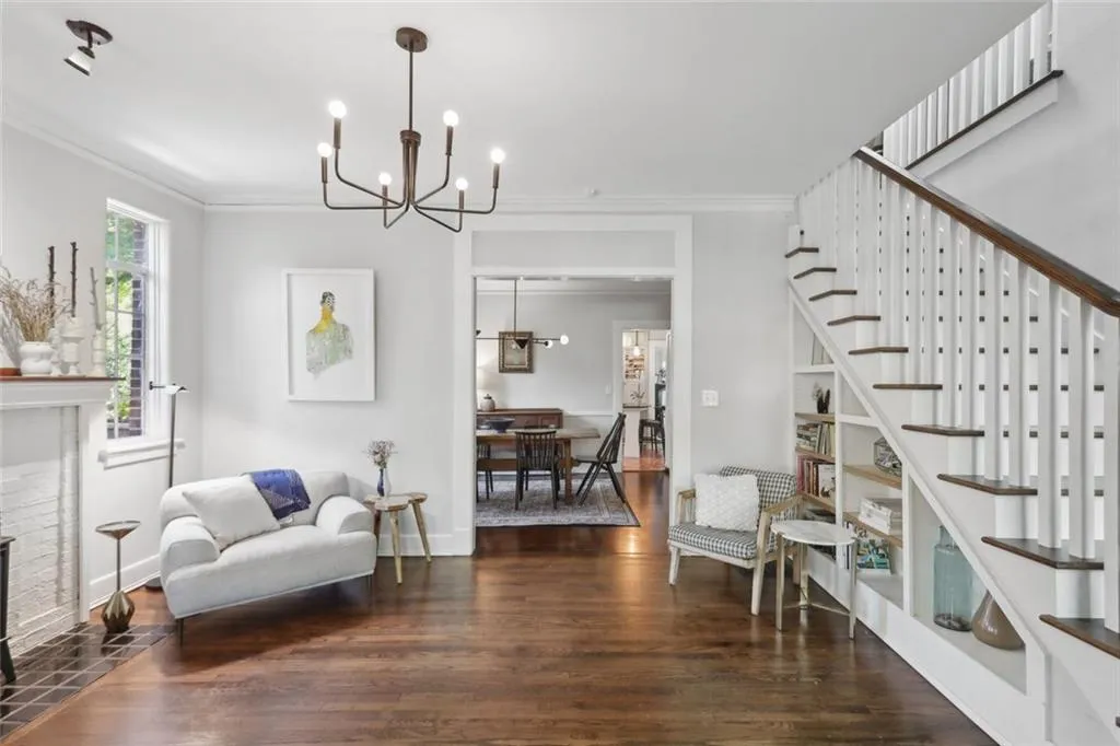 Avondale Estates, Georgia 30002, United States, 5 Bedrooms Bedrooms, ,5 BathroomsBathrooms,Residential,Active,119589