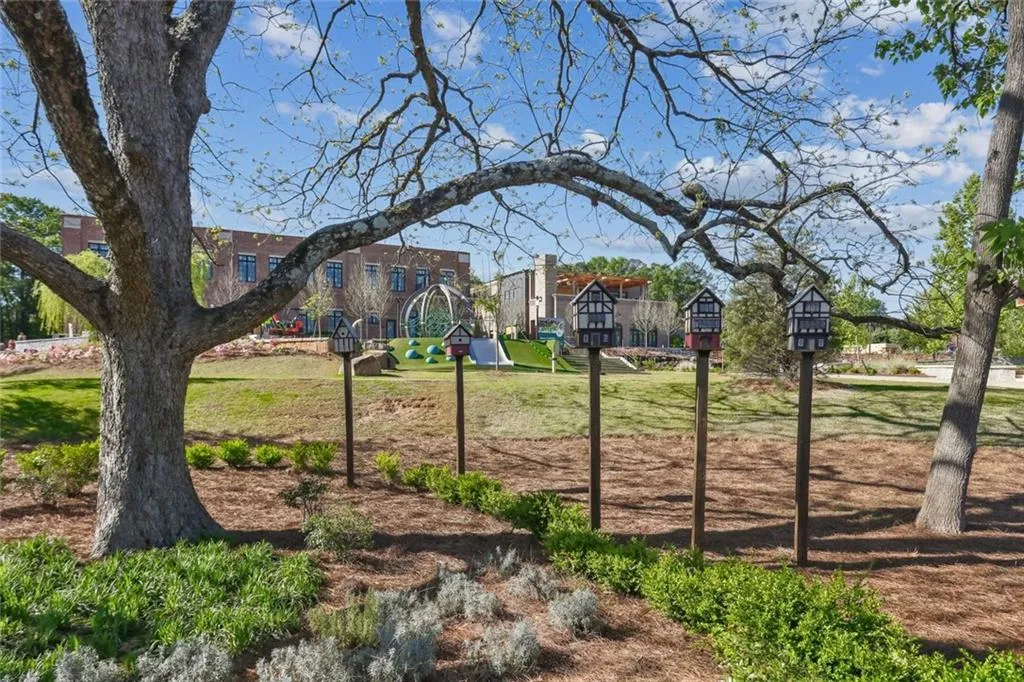 Avondale Estates, Georgia 30002, United States, 5 Bedrooms Bedrooms, ,5 BathroomsBathrooms,Residential,Active,119589