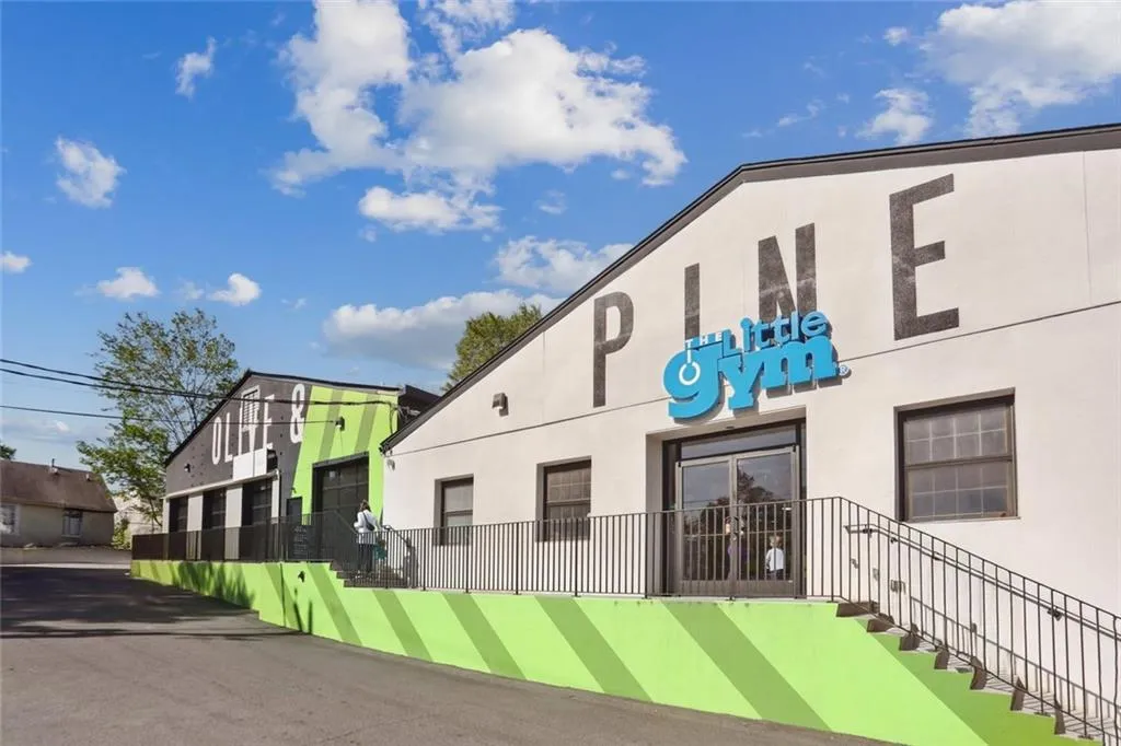 Avondale Estates, Georgia 30002, United States, 5 Bedrooms Bedrooms, ,5 BathroomsBathrooms,Residential,Active,119589