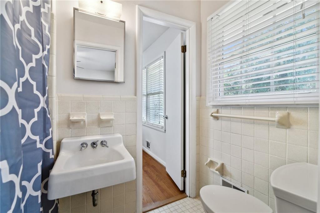 2264 Winding Way, Tucker, Georgia image 26