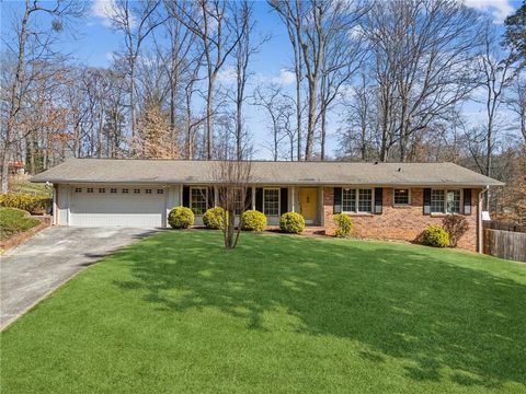 2264 Winding Way Tucker GA 30084