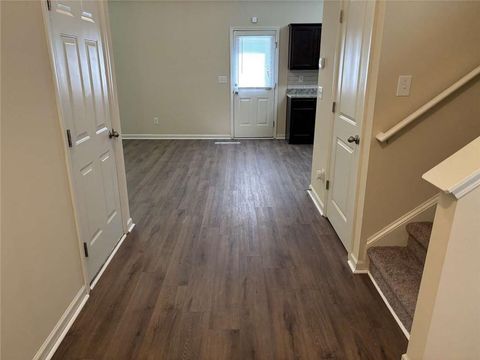 A home in Fairburn