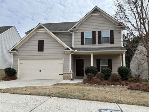 A home in Fairburn