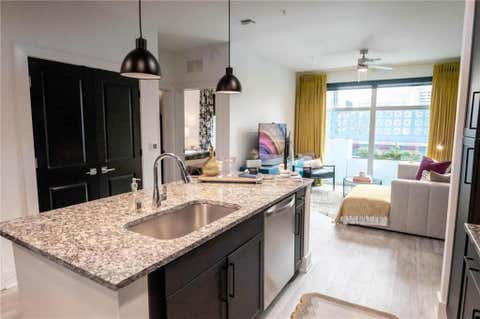 Condo For Rent - 505 Courtland Street #709<br/> Atlanta, GA 30308