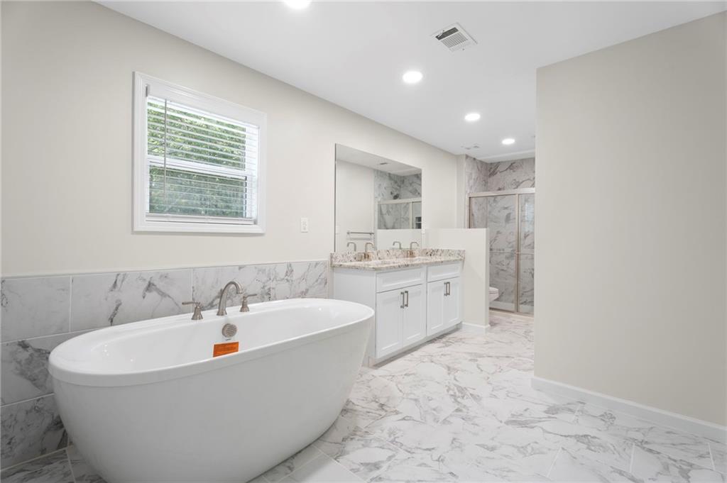 3729 Meadow Glen Circle, Ellenwood, Georgia image 30
