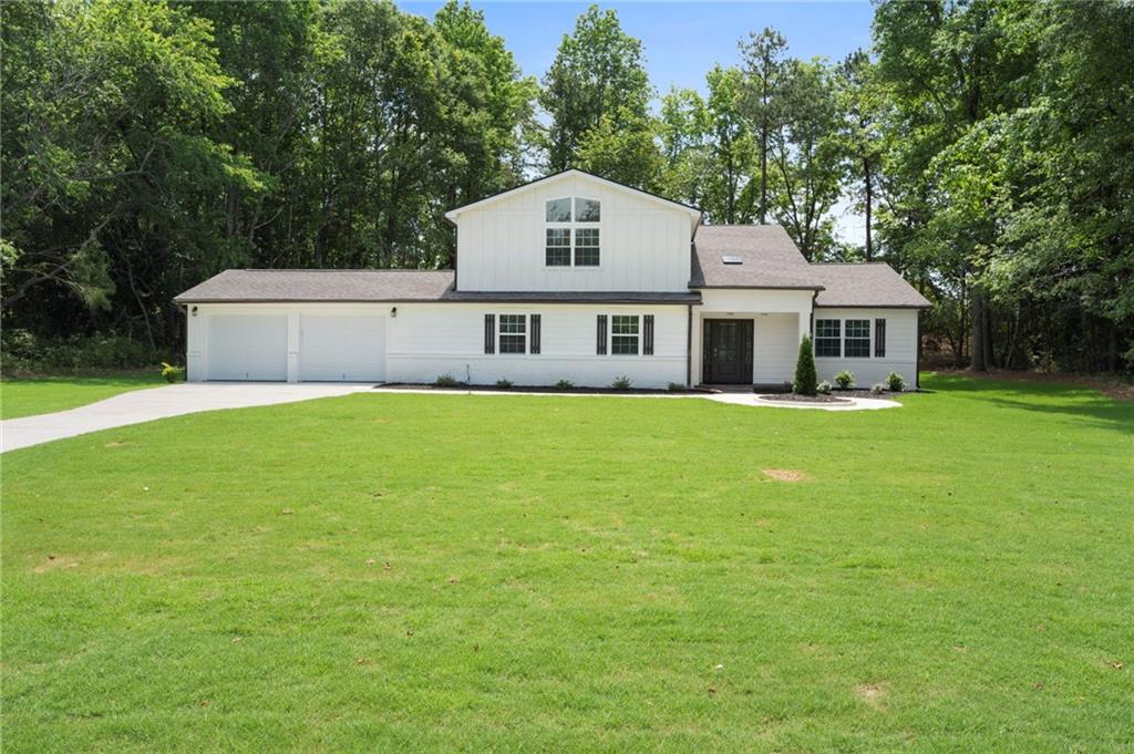 3729 Meadow Glen Circle