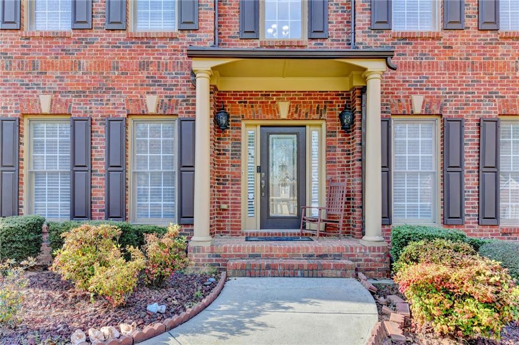 1400 Cresthaven Lane