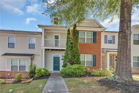 Townhouse For Sale - 180 Orchard Drive Dr<br/> Covington, GA 30014