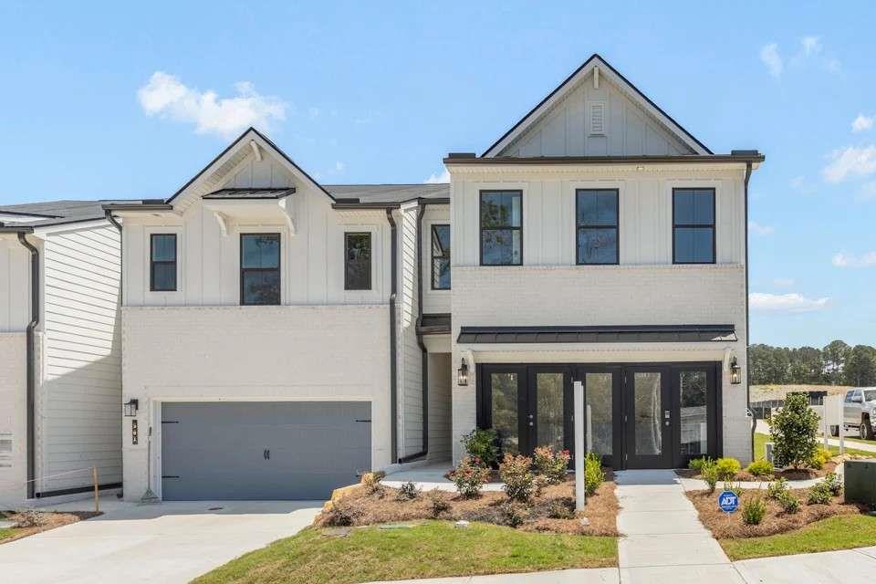 Sherwood Square - Residential