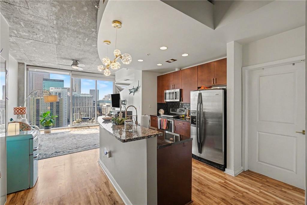 400 W Peachtree Street NW 2609