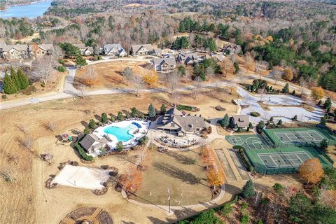 A home in Toccoa