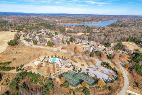 A home in Toccoa