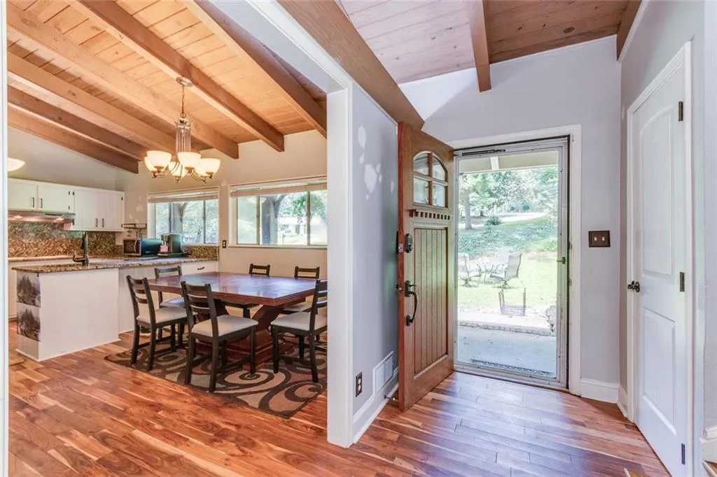 Atlanta, Georgia 30345, United States, 4 Bedrooms Bedrooms, ,2 BathroomsBathrooms,Residential,Active,195636