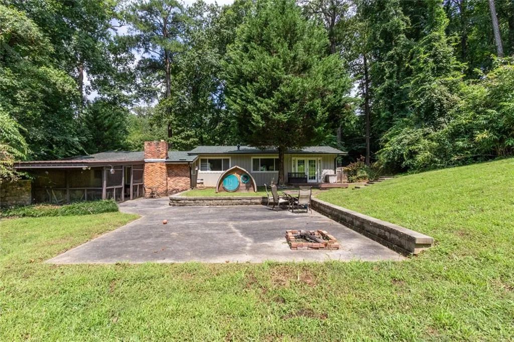 Atlanta, Georgia 30345, United States, 4 Bedrooms Bedrooms, ,2 BathroomsBathrooms,Residential,Active,195636