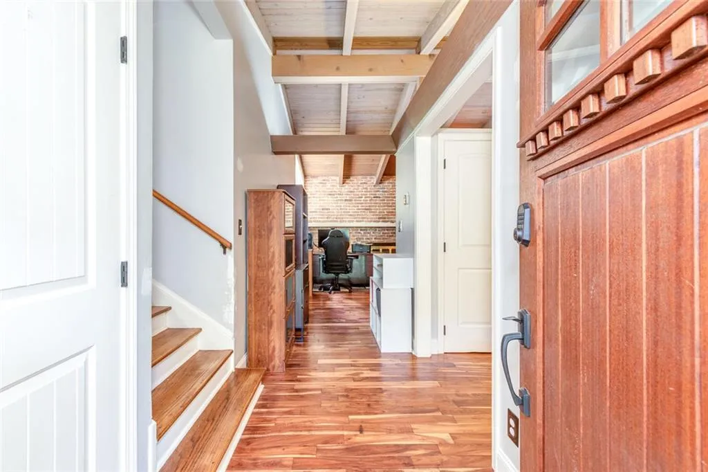 Atlanta, Georgia 30345, United States, 4 Bedrooms Bedrooms, ,2 BathroomsBathrooms,Residential,Active,195636