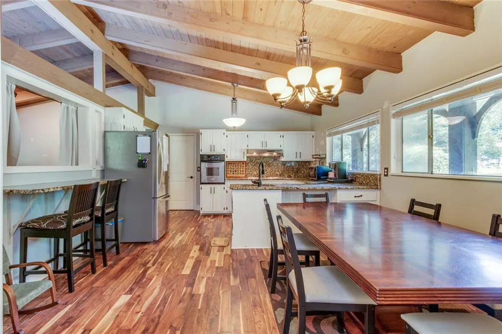 Atlanta, Georgia 30345, United States, 4 Bedrooms Bedrooms, ,2 BathroomsBathrooms,Residential,Active,195636