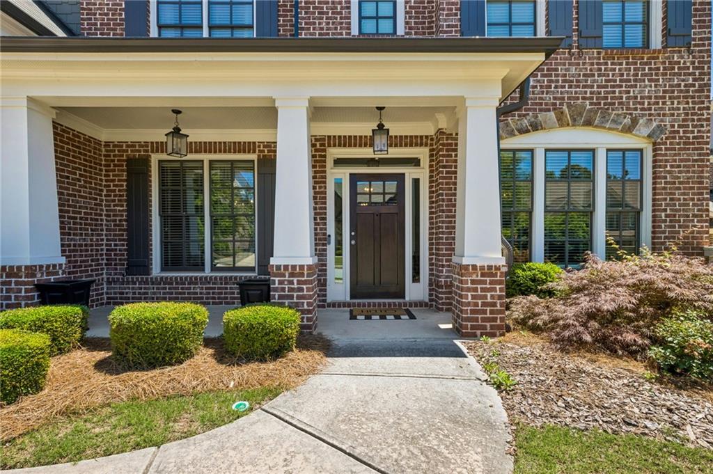 3353 Laurel Leaf Way