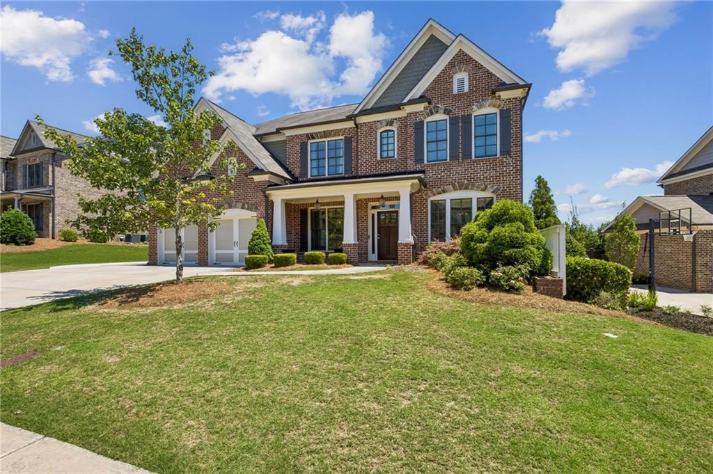 3353 Laurel Leaf Way