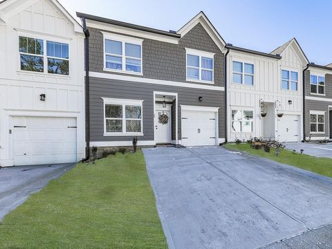 Townhouse For Sale - 24 N Rim Drive<br/> Jasper, GA 30143