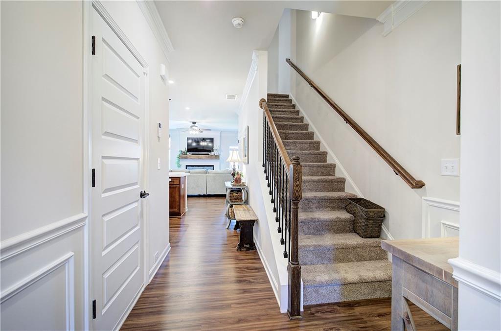 402 Perth Drive